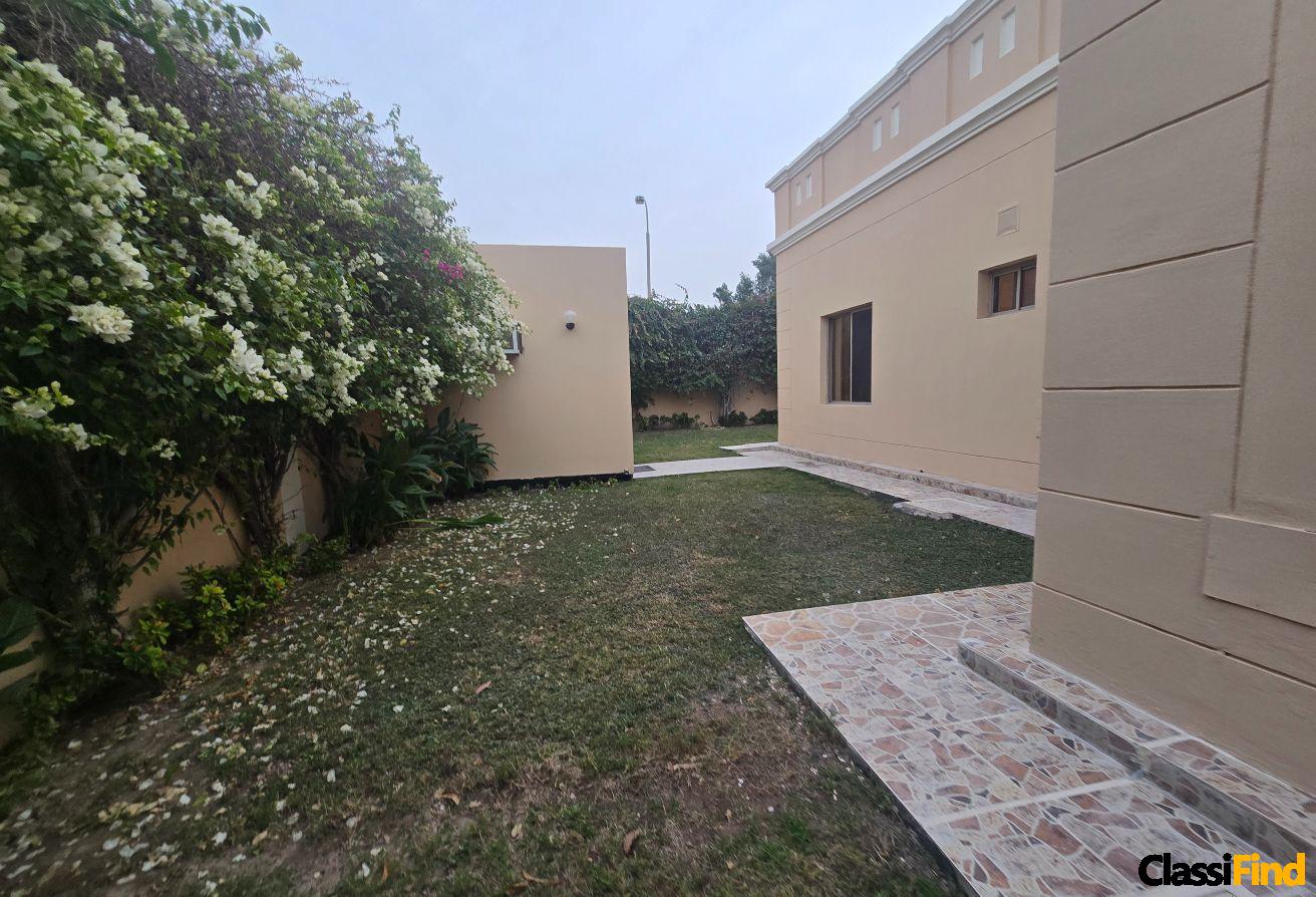 Beautiful 4Bed Villa wPool, small comp BD1100