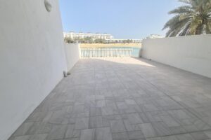 Beach access-Amwaj 3bed Townhouse villa comp