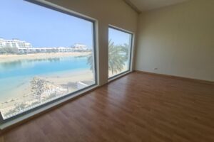 Beach access-Amwaj 3bed Townhouse villa comp