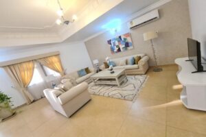 Large 4bed villa w/balcony – compound BD925 excl
