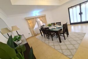 Large 4bed villa w/balcony – compound BD925 excl