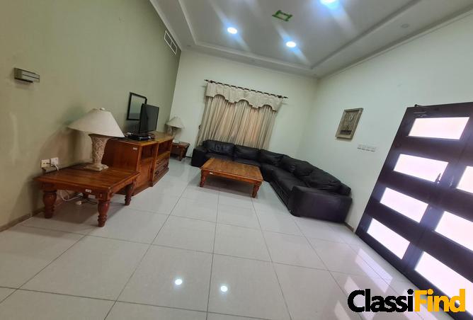 Juffair – Fully Furnished 3bed villa in compound