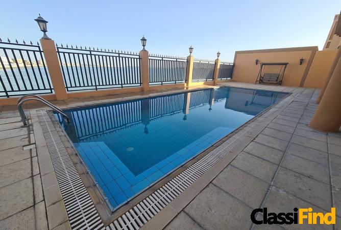 Big stunning 5br pvt pool in large comp BD1500incl