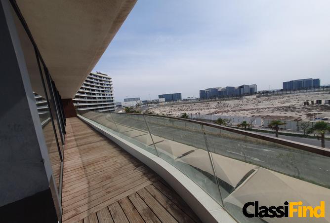 Luxurious 3bed sea view, private terrace and pool!
