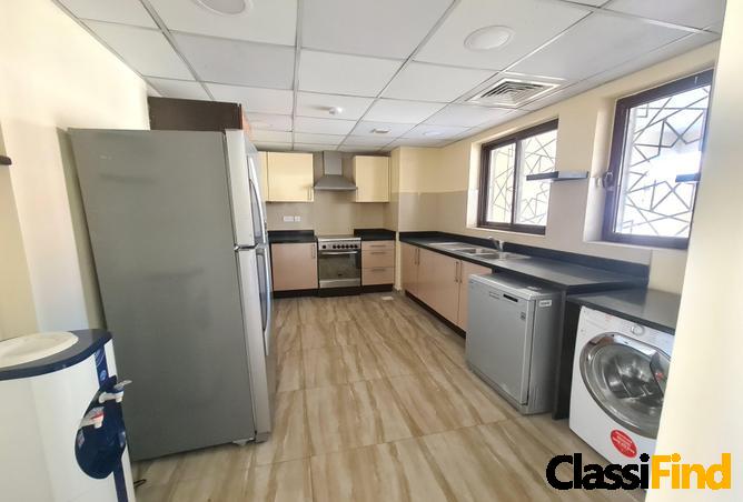 Amazing water view 3bed with direct beach access