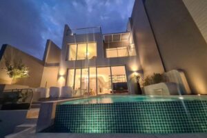 DiyarReady to Move In, 4br villa with Boat parkin