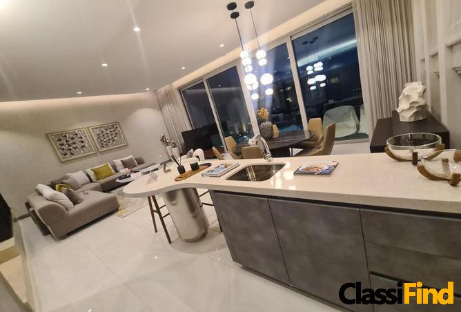 ديار، فيلا 4 غرف نوم جاهزة للسكن مع موقف قوارب