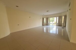 Beautiful 3bed garden Villa in big Green Compound