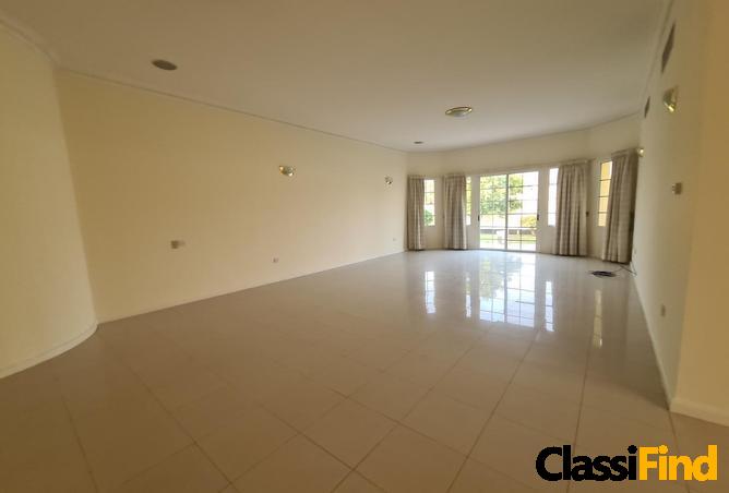 Beautiful 3bed garden Villa in big Green Compound