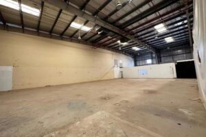 warehouse for  Factory/ storage use with 1,000m2
