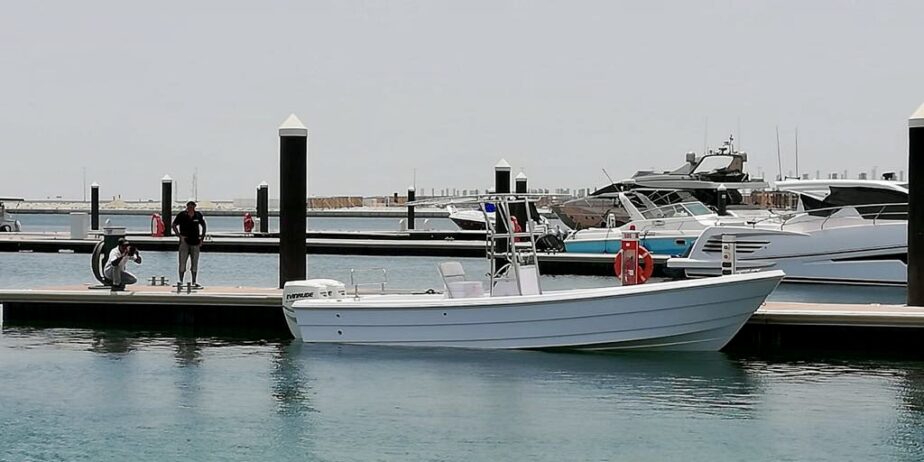 Suprema 25 Explorer – Open Deck – Basic