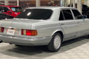 Mercedes 560 SEL
