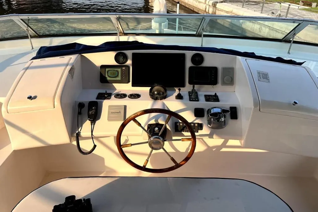 2010 Gulf Craft Majesty 88 | 88ft Dubai, United Arab Emirates