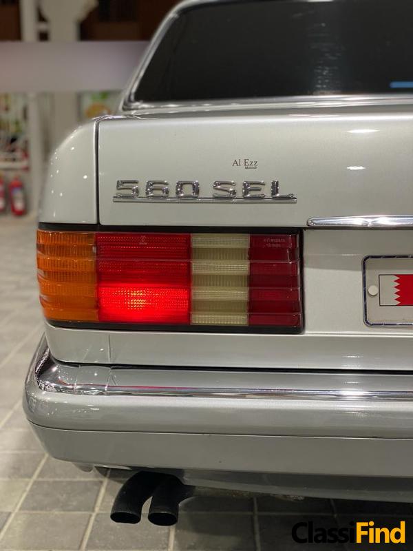 Mercedes 560 SEL