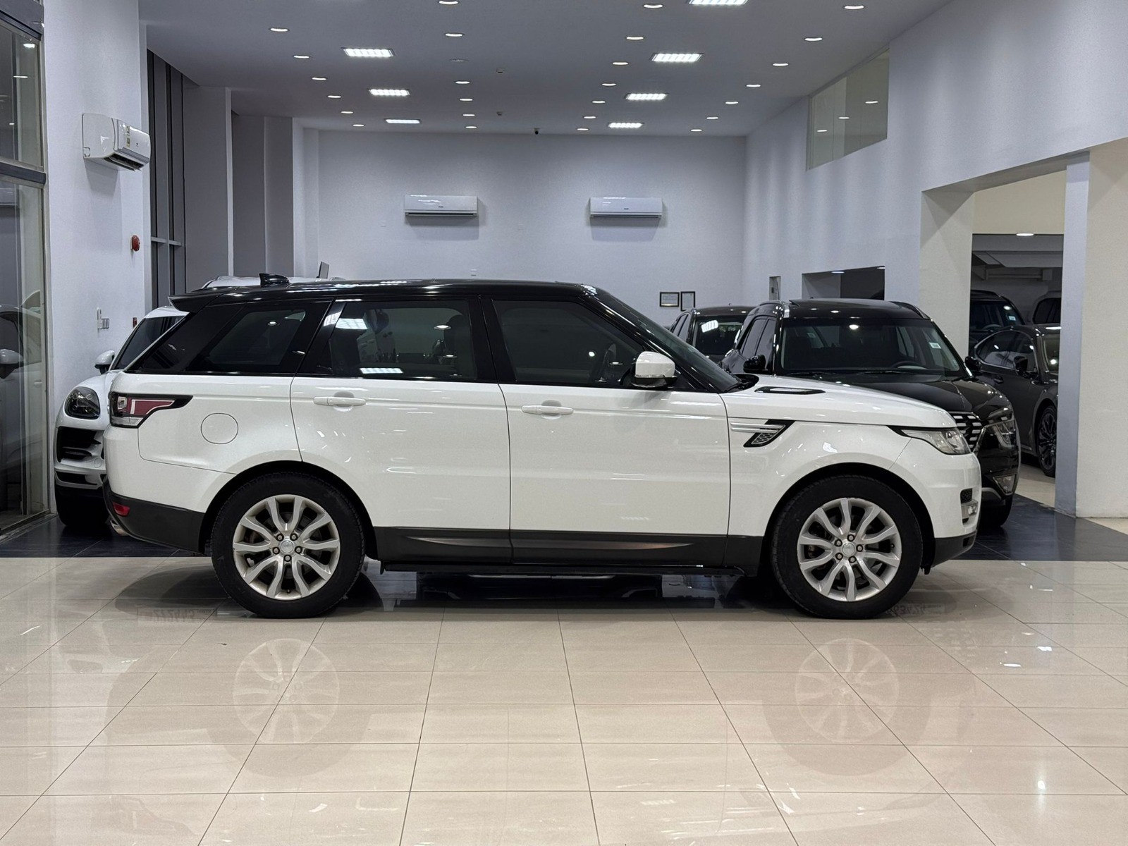 Range Rover Sport 2017 (White)