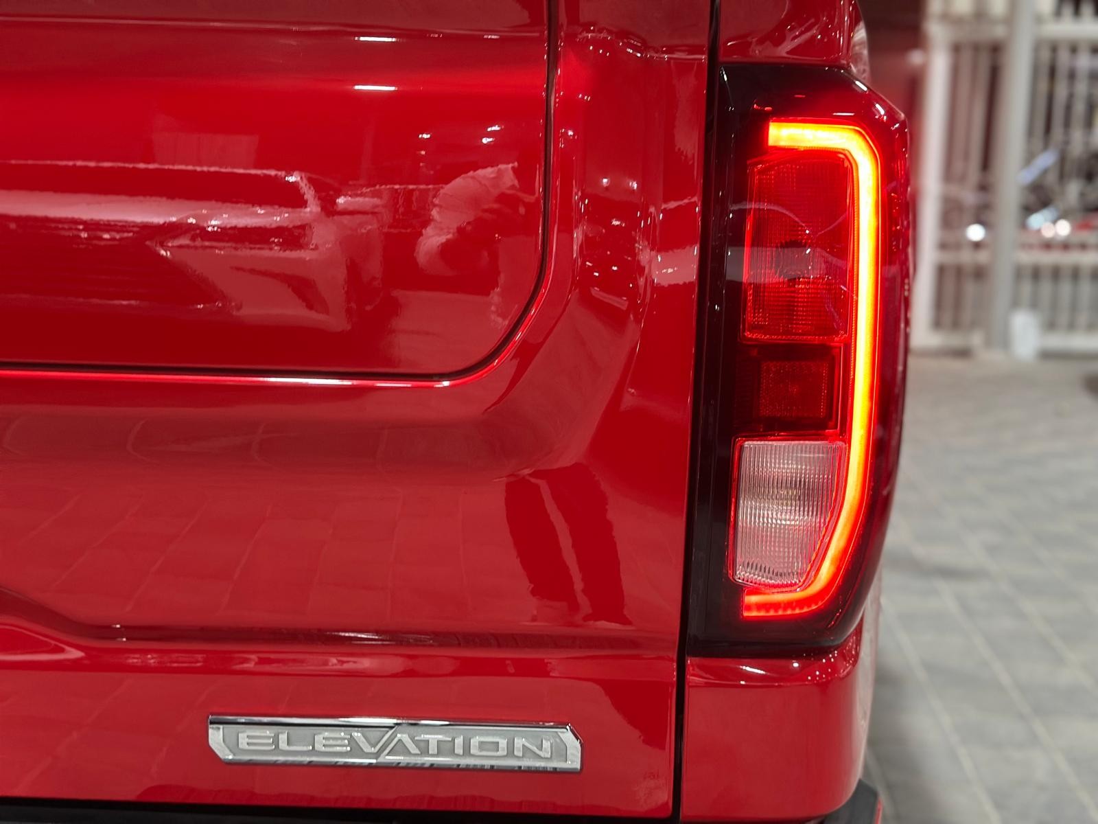 GMC Sierra Elevation V8 5.3 4×4