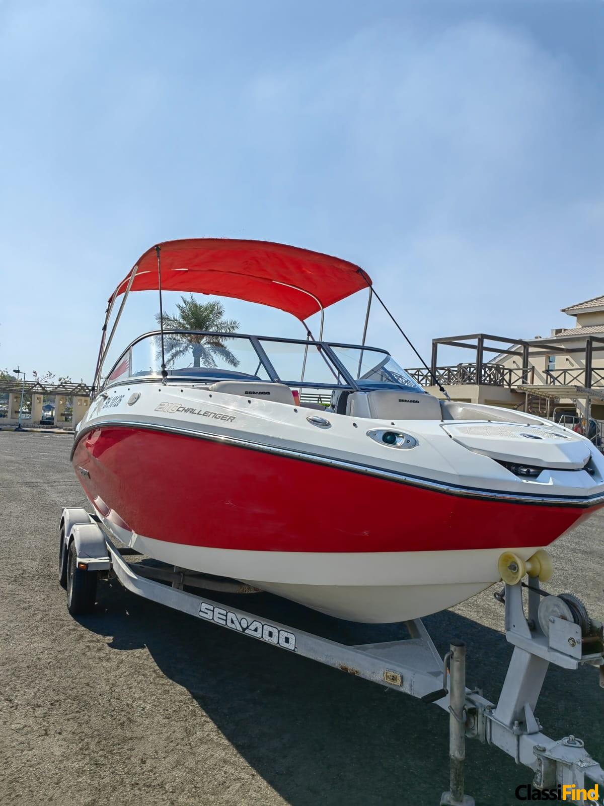 Jet Boat Sea-Doo 2012 — For Sale