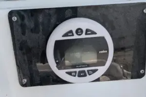 32ft beautiful & well maintained Boat (ready for immediate use)