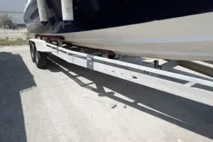 32ft beautiful & well maintained Boat (ready for immediate use)