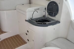 Silvercraft 37 feet, 2009 model For Sale, Kuwait