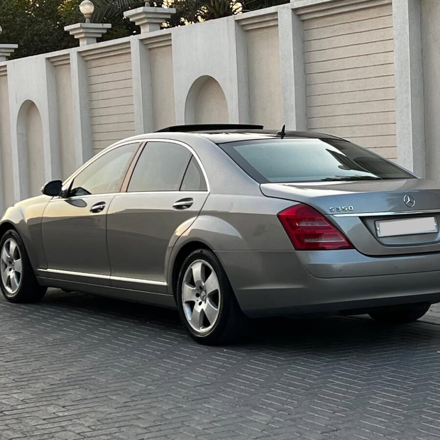 For Sale 𝐌𝐄𝐑𝐂𝐄𝐃𝐄𝐒 𝐒 350 Model: 2006