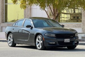 FOR SALE: DODGE CHARGER V6 SXT