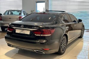 FOR SALE : LEXUS LS350 F SPORT