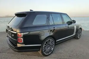 Range Rover Vogue SE P525 – 2021 – Santorini Black – Single Owner