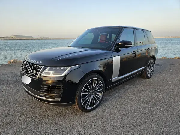 Range Rover Vogue SE P525 – 2021 – Santorini Black – Single Owner