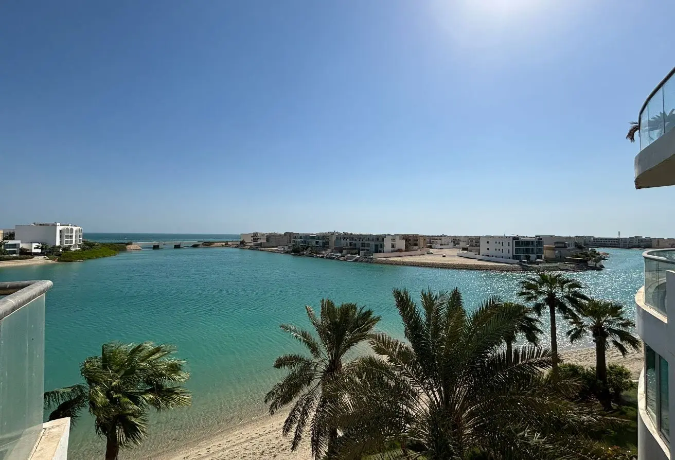 Sea View Penthouse for rent in Amwaj/Ready to move