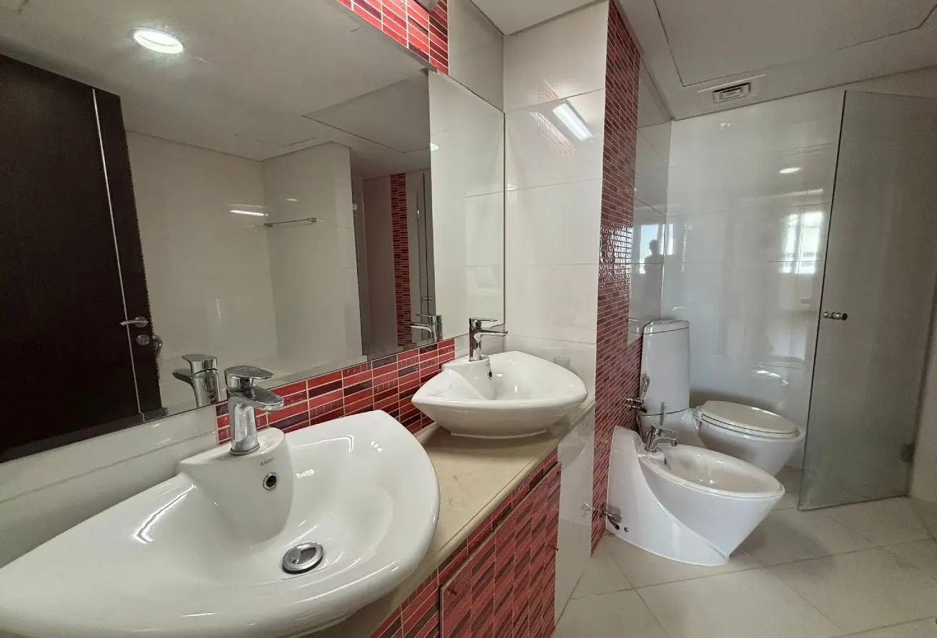 Sea View Penthouse for rent in Amwaj/Ready to move