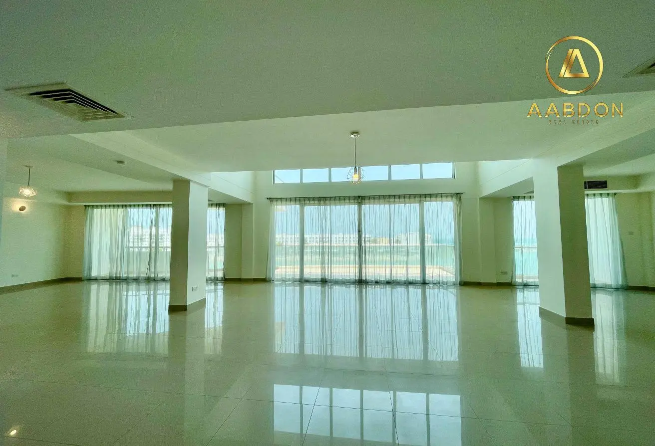 Spacious Pent House | Balcony | Semi Furnished