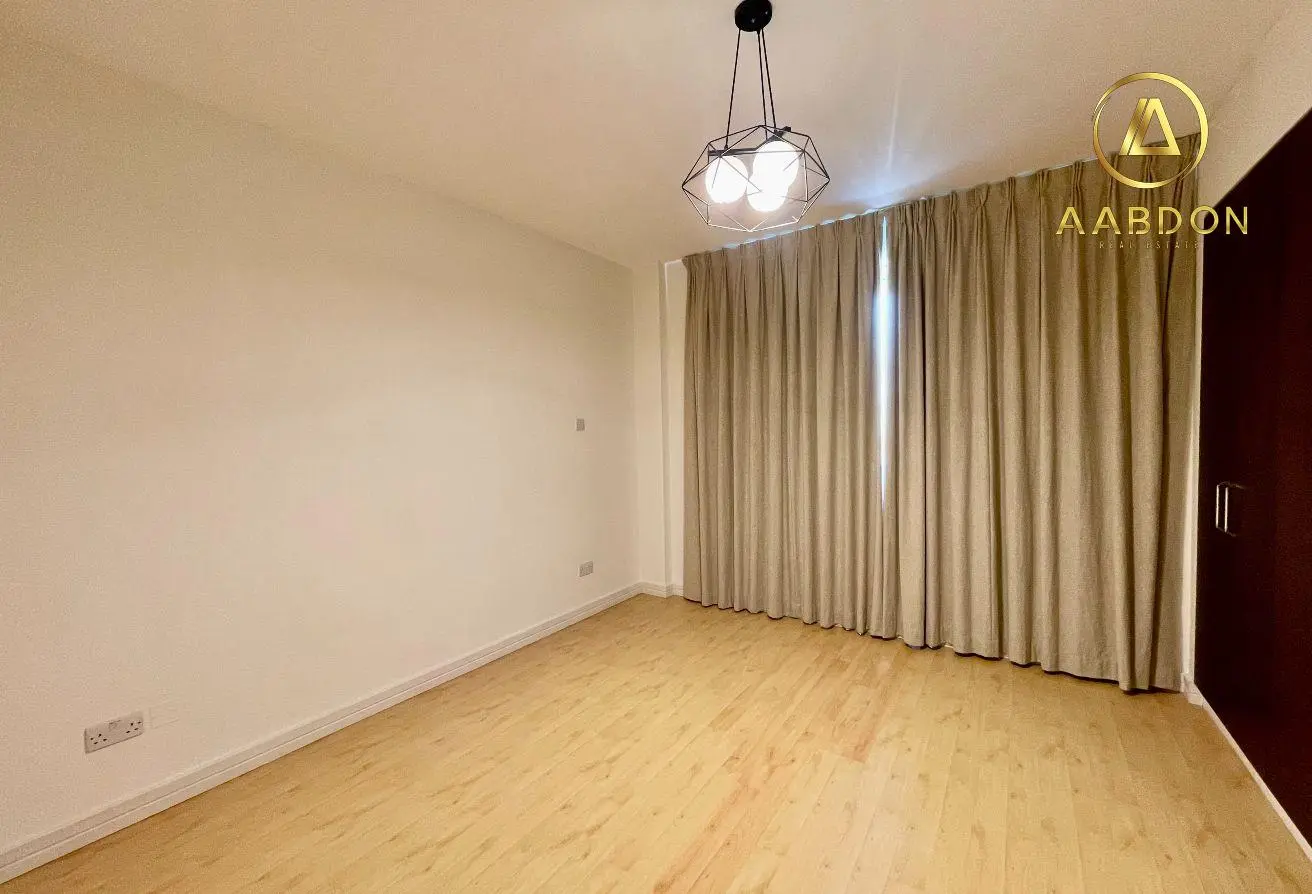 Spacious Pent House | Balcony | Semi Furnished