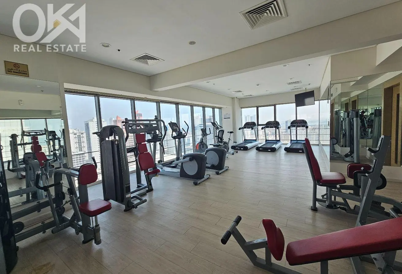 Bright luxury home near Juffair Mall, all included