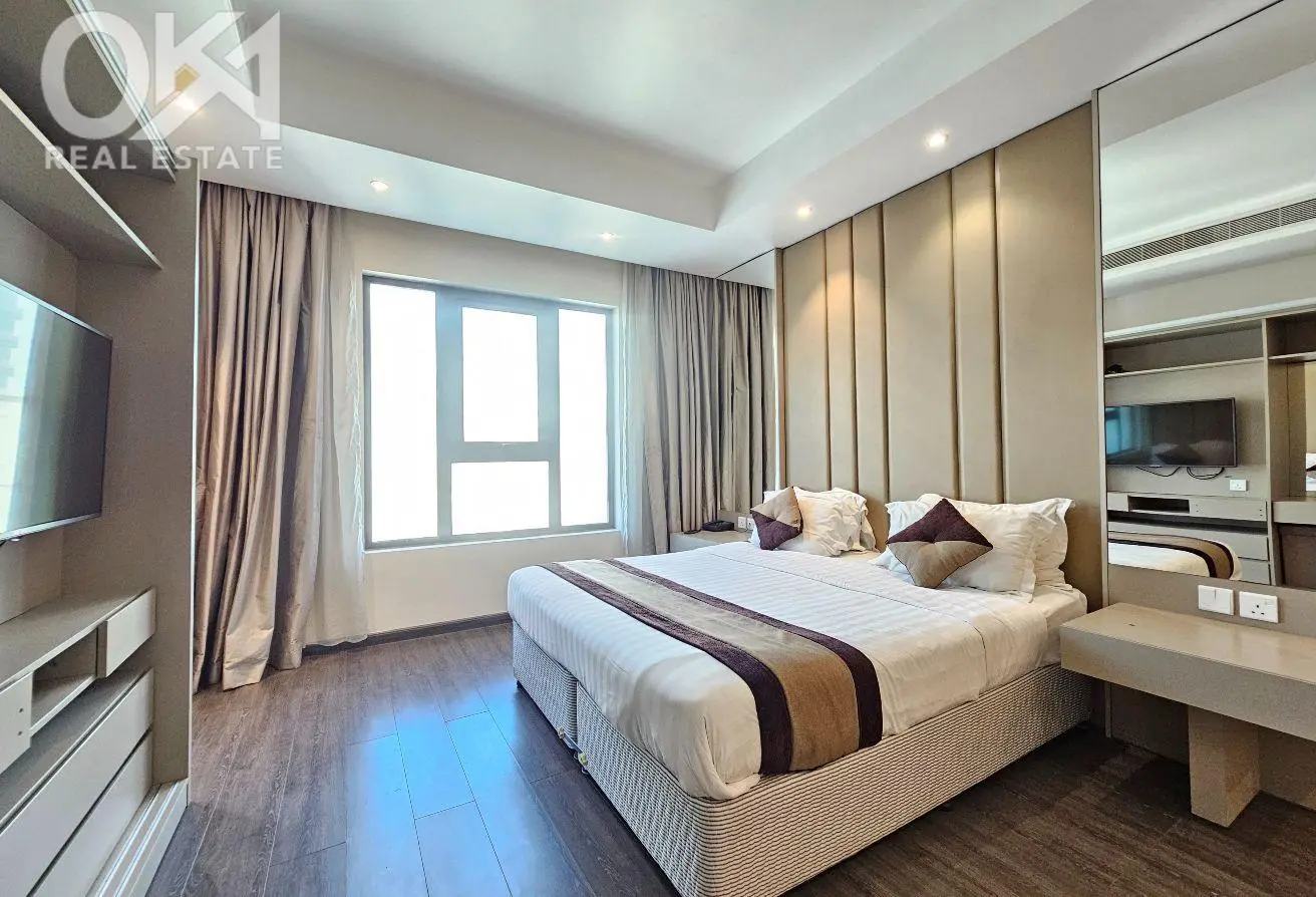 Bright luxury home near Juffair Mall, all included