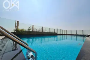 Bright luxury home near Juffair Mall, all included