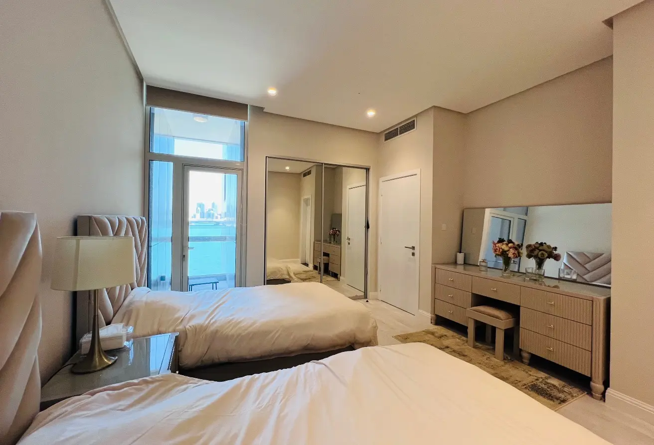 APARTMENTS FOR RENT IN REEF ISLAND, Luxurious | Waterfront | Balcony | Storage Room