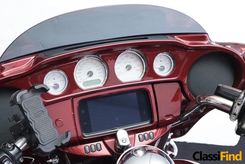 For Sale: Immaculate 2023 Harley Davidson Street Glide FLHXSE – Low Mileage & Fully Loaded bahrain