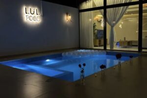 For Sale: Luxurious Hotel-Style Retreat with Stunning Swimming Pool and All Modern Amenities