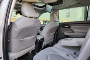 For Sale: Immaculate 2020 Toyota Highlander Hybrid – Low Mileage