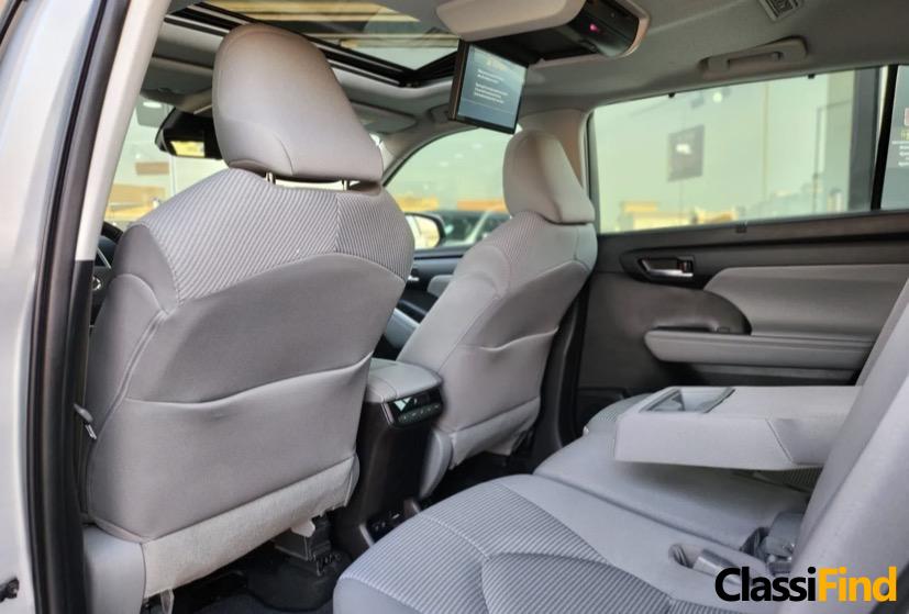 For Sale: Immaculate 2020 Toyota Highlander Hybrid – Low Mileage