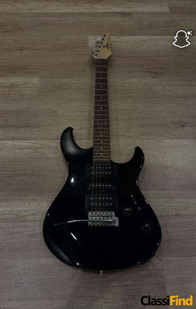 Black SuperStrat Electric Guitar – Excellent Condition, Must See!