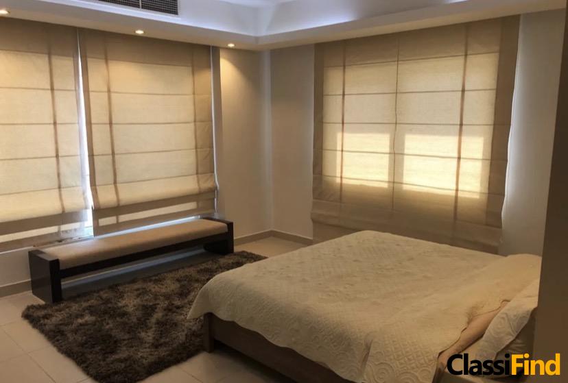 Charming 2-Bedroom Flat for Sale in Amwaj: Modern Amenities & Prime Location