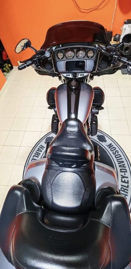 Exclusive 2019 Harley Davidson Ultra CVO FLHTKSE for Sale – Unique 1 of 1 in Bahrain