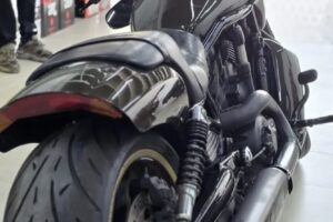For Sale: 2010 Harley Davidson V-Rod Muscle with Full Carbon Fiber Upgrades – Immaculate Condition