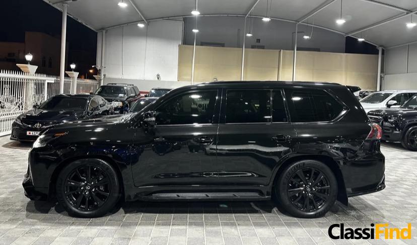 2019 لكزس LX 570 بلاك إديشن S للبيع – حالة لا تشوبها شائبة، عداد منخفض، محملة بالكامل