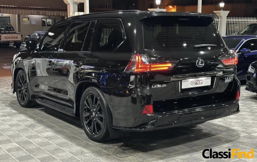 2019 لكزس LX 570 بلاك إديشن S للبيع – حالة لا تشوبها شائبة، عداد منخفض، محملة بالكامل