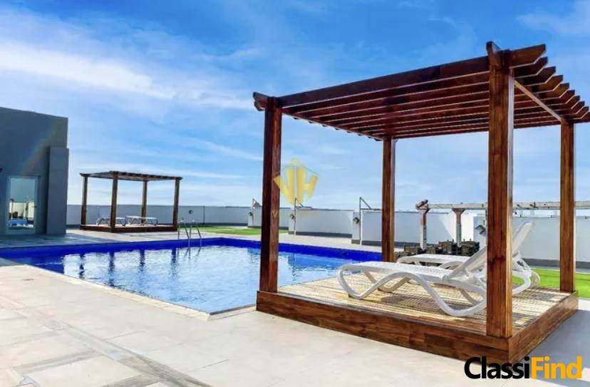 Luxurious High-Rise Apartment with Stunning Sea Views and Exclusive Amenities