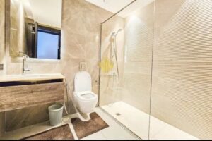 Luxurious High-Rise Apartment with Stunning Sea Views and Exclusive Amenities