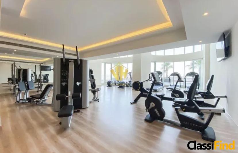 Luxurious High-Rise Apartment with Stunning Sea Views and Exclusive Amenities